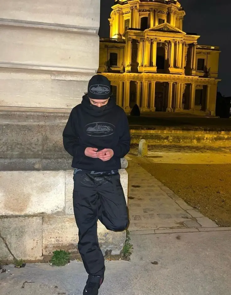 corteiz hoodies: hoodies that are cool in the uk 1 corteiz hoodies: hoodies that are cool in the uk